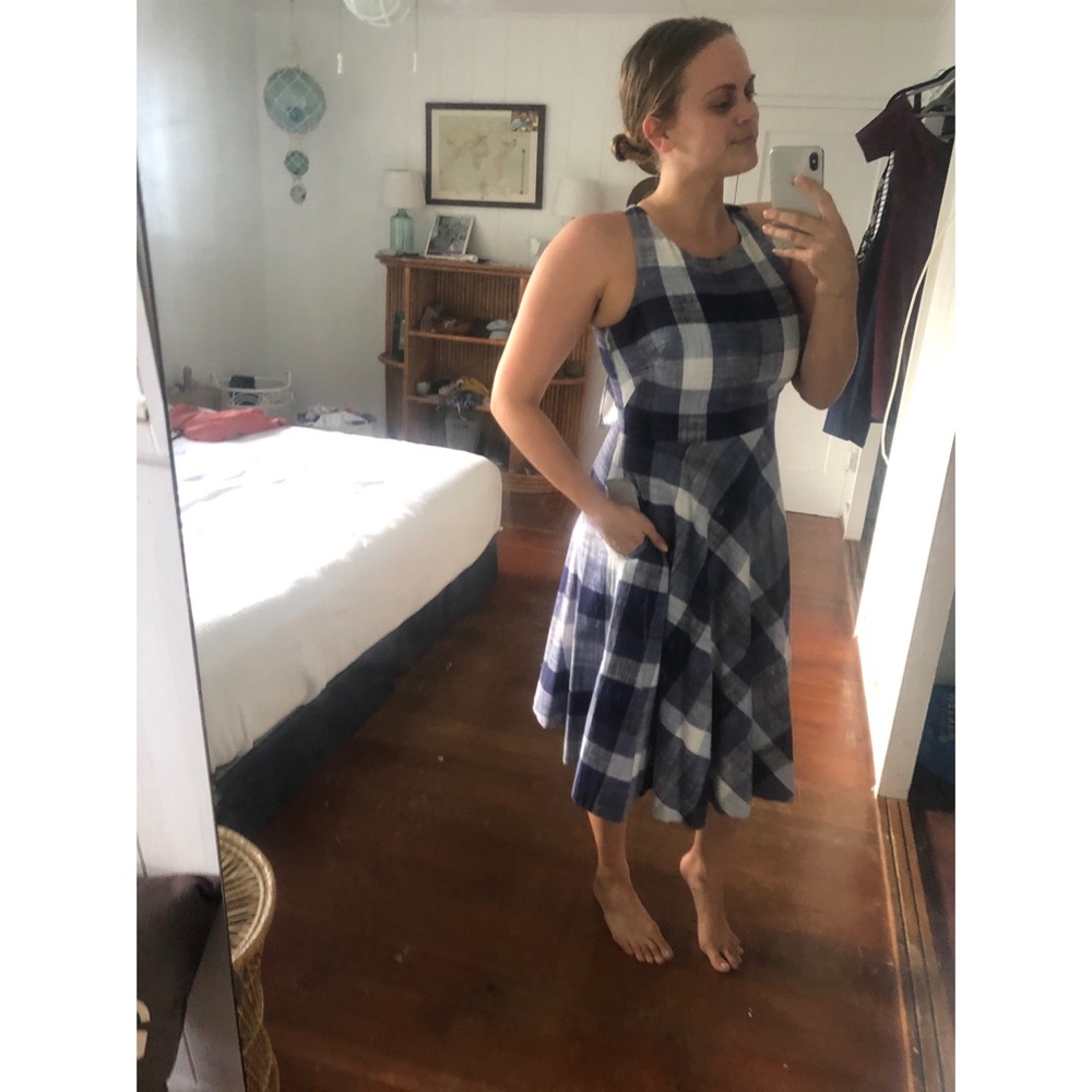 Eliza J blue and white dress with pockets